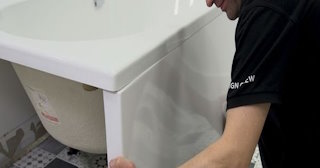 Установка экрана под ванну - цена за работу от 4076 руб. в Кстово